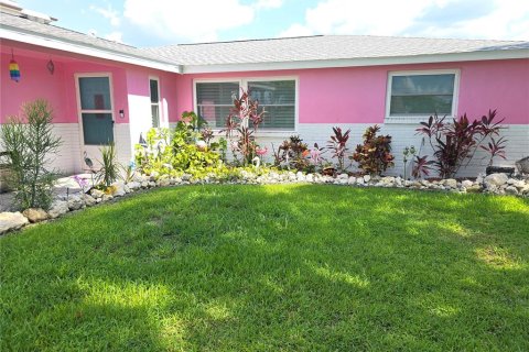 Casa en venta en Hernando Beach, Florida, 3 dormitorios, 153.47 m2 № 1805803 - foto 6