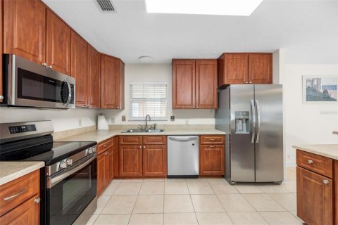 House in Gainesville, Florida 2 bedrooms, 107.02 sq.m. № 2106624 - photo 4