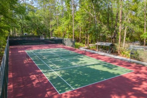 House in Gainesville, Florida 2 bedrooms, 107.02 sq.m. № 2106624 - photo 25