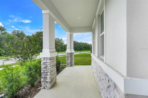 House in Clermont, Florida 4 bedrooms, 298.22 sq.m. № 2203317 - photo 13