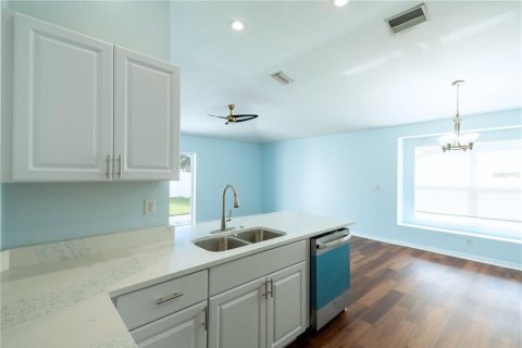 House in Riverview, Florida 3 bedrooms, 172.24 sq.m. № 1886866 - photo 6