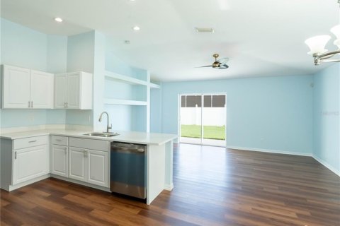 House in Riverview, Florida 3 bedrooms, 172.24 sq.m. № 1886866 - photo 5