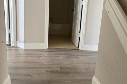 Touwnhouse à louer à Homestead, Floride: 3 chambres, 146.79 m2 № 2040464 - photo 26