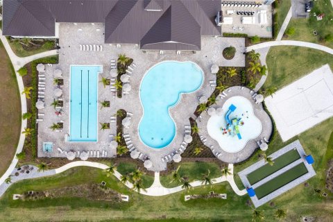 Adosado en venta en Fort Myers, Florida, 3 dormitorios, 180.42 m2 № 2280492 - foto 2