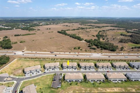 Adosado en venta en Fort Myers, Florida, 3 dormitorios, 180.42 m2 № 2280492 - foto 5