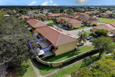 Adosado en venta en Miami Gardens, Florida, 3 dormitorios, 132.85 m2 № 1991958 - foto 28