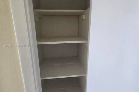 Casa en alquiler en Fort Lauderdale, Florida, 1 dormitorio, 65.03 m2 № 2056696 - foto 9