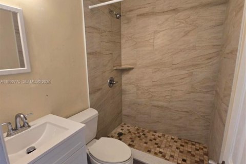 Casa en alquiler en Fort Lauderdale, Florida, 1 dormitorio, 65.03 m2 № 2056696 - foto 7