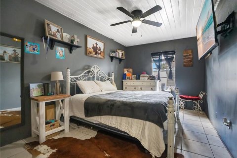 Casa en venta en Mulberry, Florida, 5 dormitorios, 216.65 m2 № 2223146 - foto 18