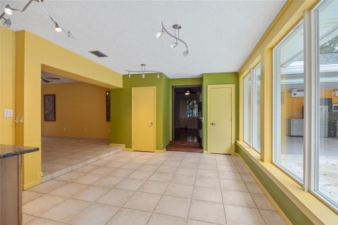 Villa ou maison à vendre à Tampa, Floride: 4 chambres, 401.34 m2 № 1907607 - photo 18