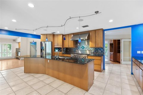 Villa ou maison à vendre à Tampa, Floride: 4 chambres, 401.34 m2 № 1907607 - photo 16