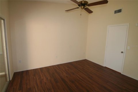 Casa en alquiler en Sarasota, Florida, 2 dormitorios, 108.6 m2 № 1885895 - foto 11