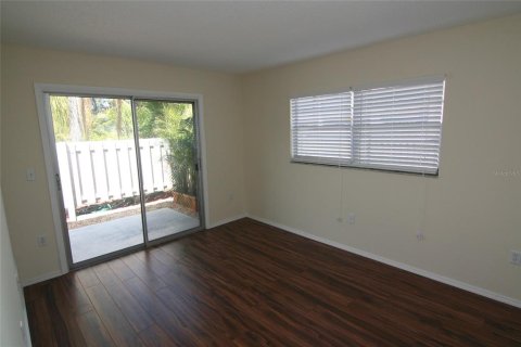 Casa en alquiler en Sarasota, Florida, 2 dormitorios, 108.6 m2 № 1885895 - foto 14