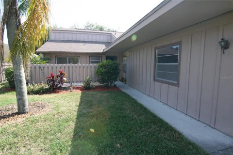 Casa en alquiler en Sarasota, Florida, 2 dormitorios, 108.6 m2 № 1885895 - foto 20