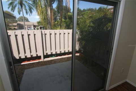 Casa en alquiler en Sarasota, Florida, 2 dormitorios, 108.6 m2 № 1885895 - foto 16