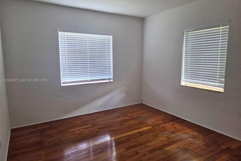 Villa ou maison à vendre à Miami, Floride: 3 chambres, 121.52 m2 № 2186419 - photo 14