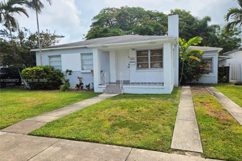 Villa ou maison à Miami, Floride 3 chambres, 121.52 m2 № 2186419