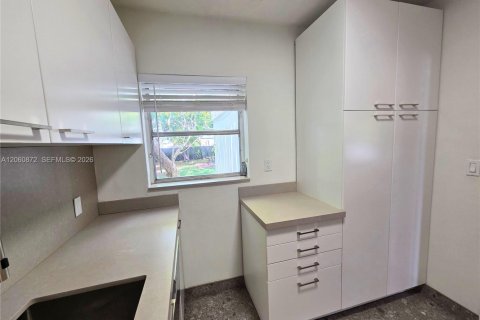 Villa ou maison à vendre à Miami, Floride: 3 chambres, 121.52 m2 № 2186419 - photo 8
