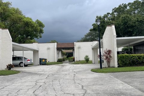 House in Palm Harbor, Florida 1 bedroom, 59.09 sq.m. № 1851871 - photo 1