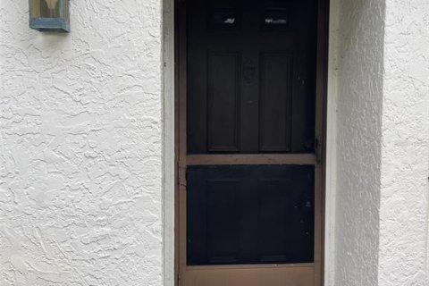 House in Palm Harbor, Florida 1 bedroom, 59.09 sq.m. № 1851871 - photo 3