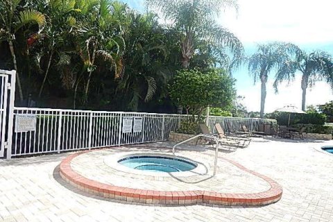 Condo in Port St. Lucie, Florida, 2 bedrooms  № 2241777 - photo 28