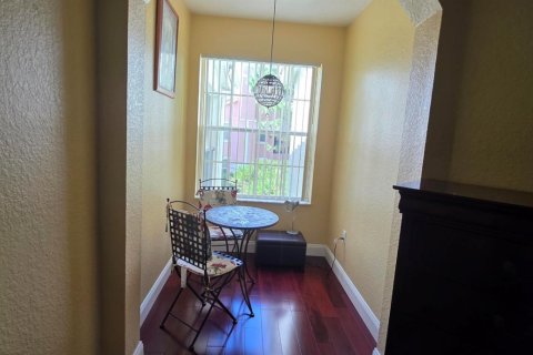 Condo in Port St. Lucie, Florida, 2 bedrooms  № 2241777 - photo 14