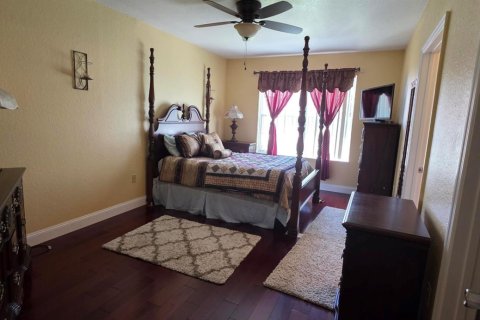 Condo in Port St. Lucie, Florida, 2 bedrooms  № 2241777 - photo 12