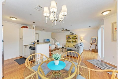 Condominio en alquiler en Sarasota, Florida, 2 dormitorios, 113.71 m2 № 1571078 - foto 22
