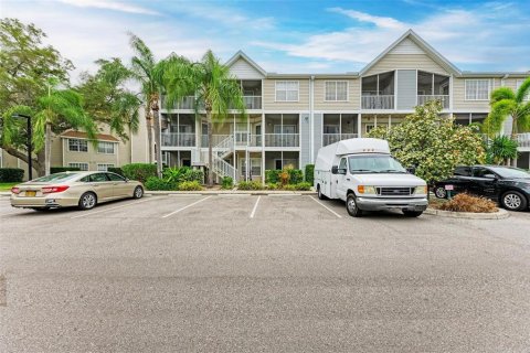 Condominio en alquiler en Sarasota, Florida, 2 dormitorios, 113.71 m2 № 1571078 - foto 1