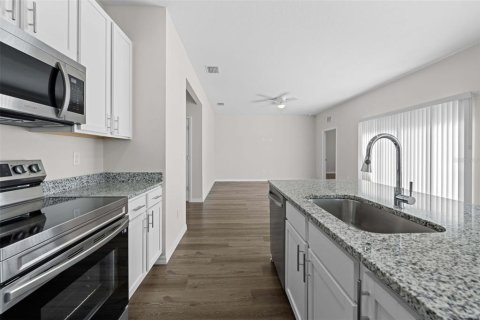 Casa en venta en Weeki Wachee, Florida, 3 dormitorios, 144 m2 № 2220844 - foto 18