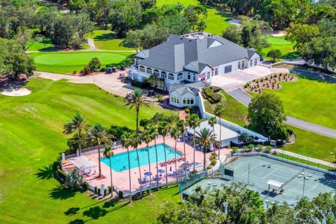 Casa en venta en Weeki Wachee, Florida, 3 dormitorios, 144 m2 № 2220844 - foto 4