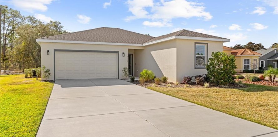 Casa en Weeki Wachee, Florida 3 dormitorios, 144 m2 № 2220844