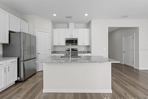 Casa en venta en Weeki Wachee, Florida, 3 dormitorios, 144 m2 № 2220844 - foto 16