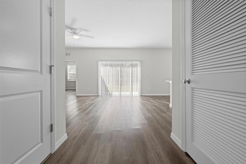 Casa en venta en Weeki Wachee, Florida, 3 dormitorios, 144 m2 № 2220844 - foto 9