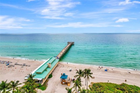 Copropriété à vendre à Sunny Isles Beach, Floride: 2 chambres, 148.83 m2 № 1892752 - photo 17