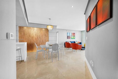 Copropriété à vendre à Sunny Isles Beach, Floride: 2 chambres, 148.83 m2 № 1892752 - photo 25
