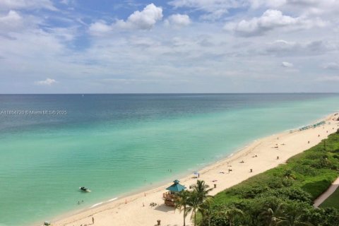 Copropriété à vendre à Sunny Isles Beach, Floride: 2 chambres, 148.83 m2 № 1892752 - photo 6