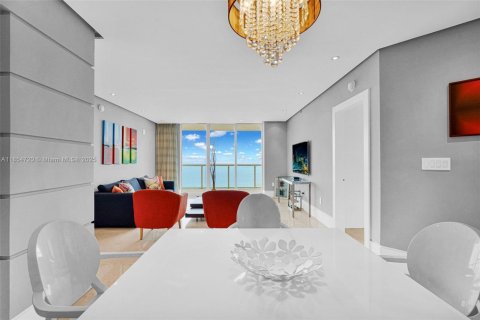 Copropriété à vendre à Sunny Isles Beach, Floride: 2 chambres, 148.83 m2 № 1892752 - photo 27