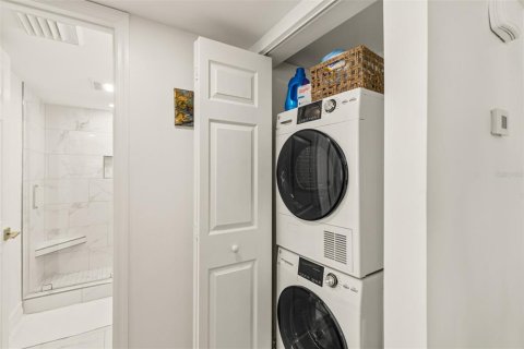 Copropriété à vendre à Daytona Beach Shores, Floride: 1 chambre, 80.36 m2 № 2386610 - photo 18