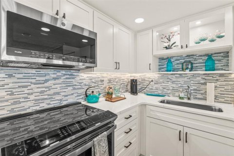 Copropriété à vendre à Daytona Beach Shores, Floride: 1 chambre, 80.36 m2 № 2386610 - photo 8