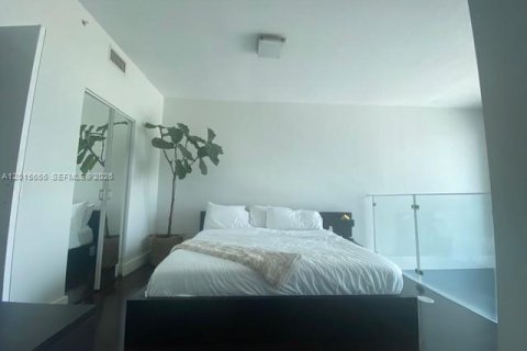 Copropriété à louer à Miami, Floride: 1 chambre, 88.35 m2 № 2247353 - photo 5
