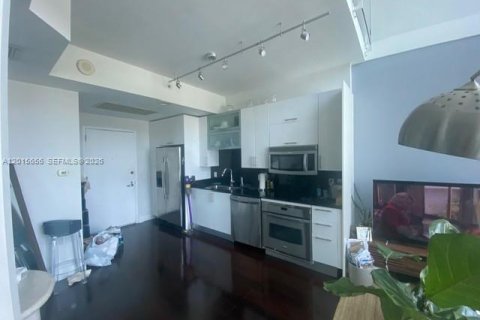Copropriété à louer à Miami, Floride: 1 chambre, 88.35 m2 № 2247353 - photo 4