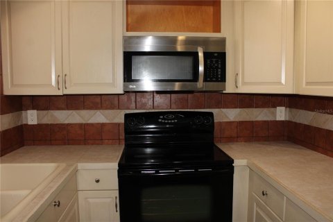 Condo in Bradenton, Florida, 1 bedroom  № 1800467 - photo 4