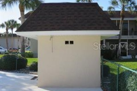 Condo in Bradenton, Florida, 1 bedroom  № 1800467 - photo 28
