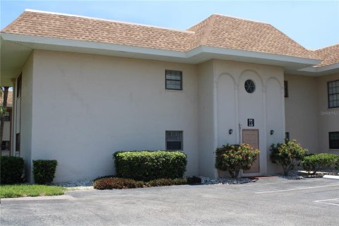 Condo in Bradenton, Florida, 1 bedroom  № 1800467 - photo 30