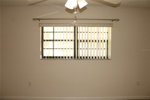 Condo in Bradenton, Florida, 1 bedroom  № 1800467 - photo 18