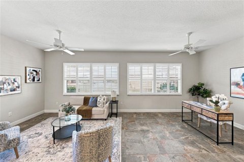 Villa ou maison à vendre à Polk City, Floride: 3 chambres, 264.21 m2 № 2420489 - photo 20