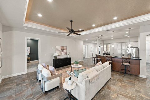 Villa ou maison à vendre à Polk City, Floride: 3 chambres, 264.21 m2 № 2420489 - photo 12