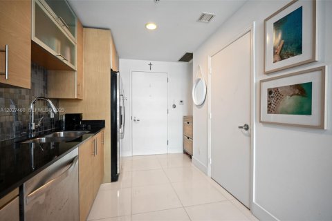 Copropriété à vendre à Miami, Floride: 1 chambre, 63.73 m2 № 2184282 - photo 4