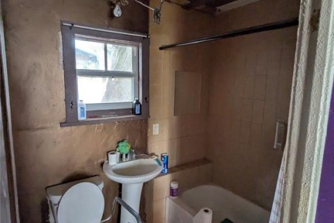 House in Saint Petersburg, Florida 1 bedroom, 62.62 sq.m. № 1807995 - photo 9